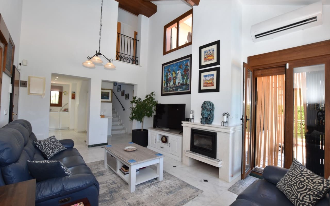 3 chambre Villa/Maison à vendre à Algorfa avec piscine - 495 000 € (Ref: 9876842)
