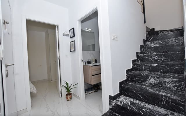 3 chambre Villa/Maison à vendre à Los Montesinos avec piscine - 375 000 € (Ref: 9876844)