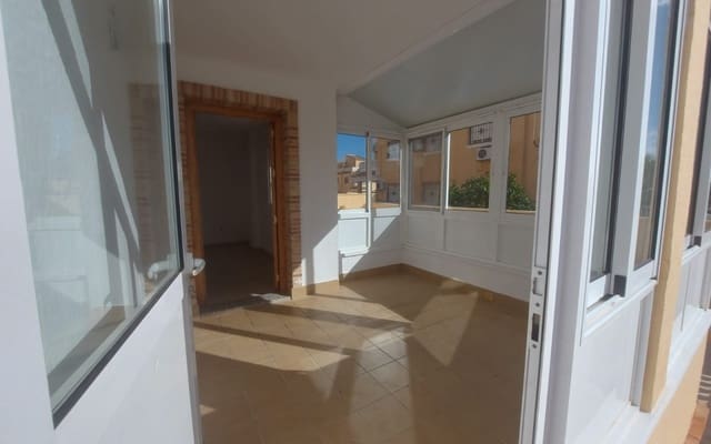 3 soverom Hus til salgs i Ciudad Quesada, Rojales med svømmebasseng - € 275 000 (Ref: 9876845)