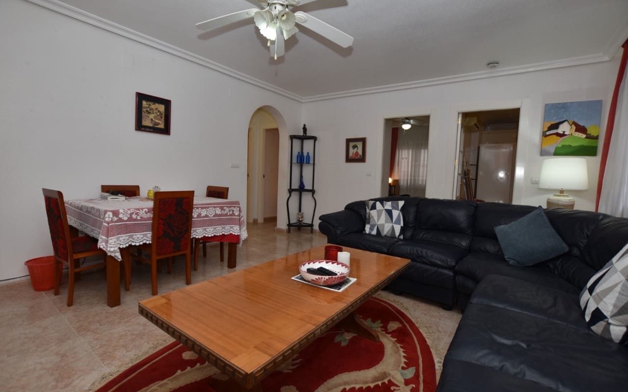 3 bedroom Villa for sale in Algorfa with pool - € 209,900 (Ref: 9876846)