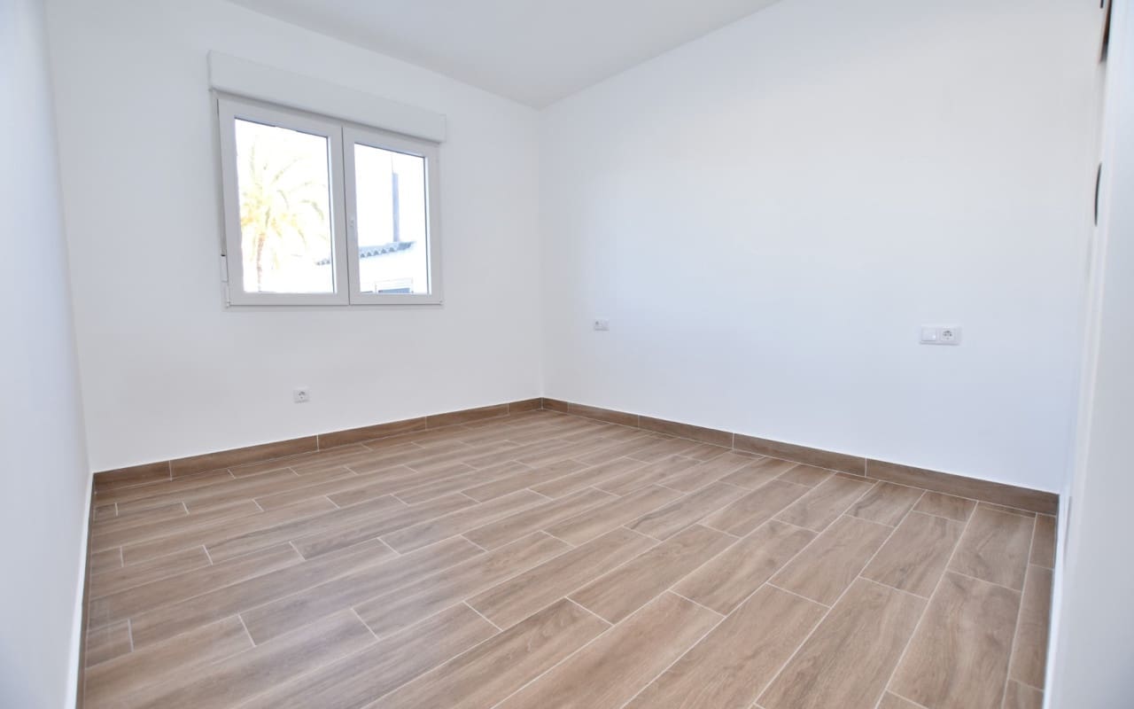 3 makuuhuone Omakotitalo myytävänä paikassa Ciudad Quesada - 249 000 € (Ref: 9876848)