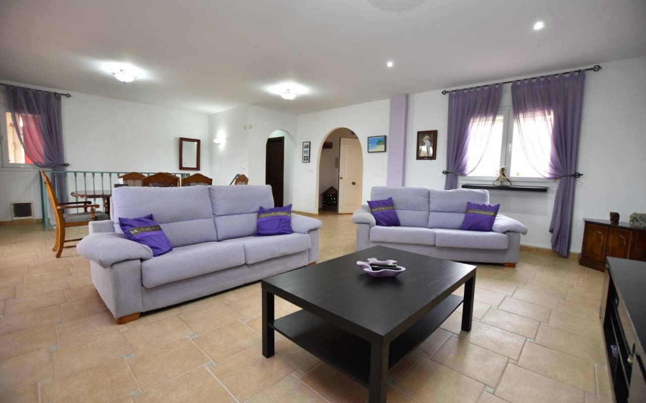 3 sypialnia Willa na sprzedaż w Algorfa z basenem - 599 990 € (Ref: 9876849)