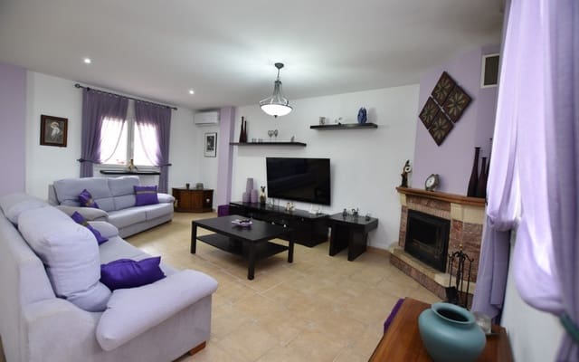 3 sypialnia Willa na sprzedaż w Algorfa z basenem - 599 990 € (Ref: 9876849)
