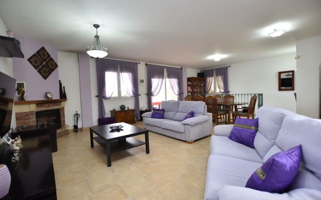 3 sypialnia Willa na sprzedaż w Algorfa z basenem - 599 990 € (Ref: 9876849)