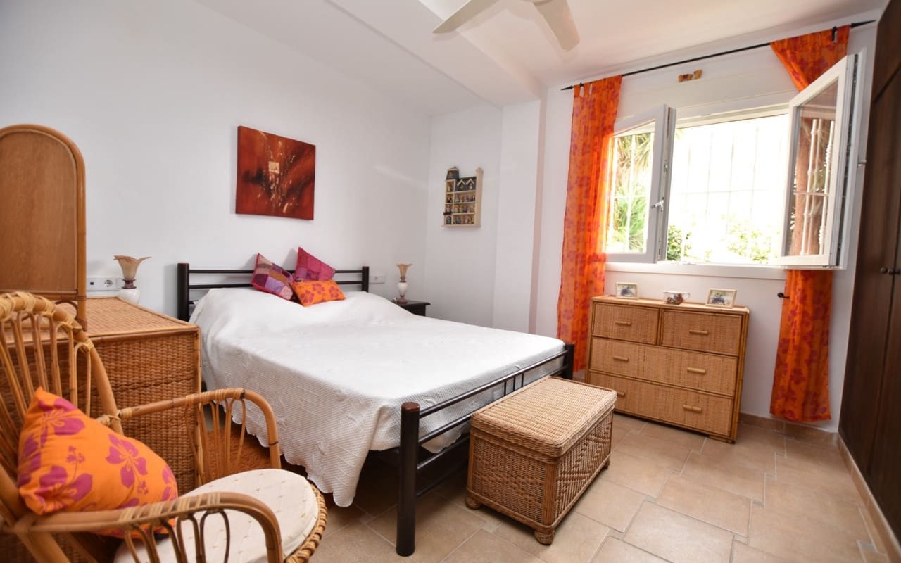 3 sypialnia Willa na sprzedaż w Algorfa z basenem - 599 990 € (Ref: 9876849)