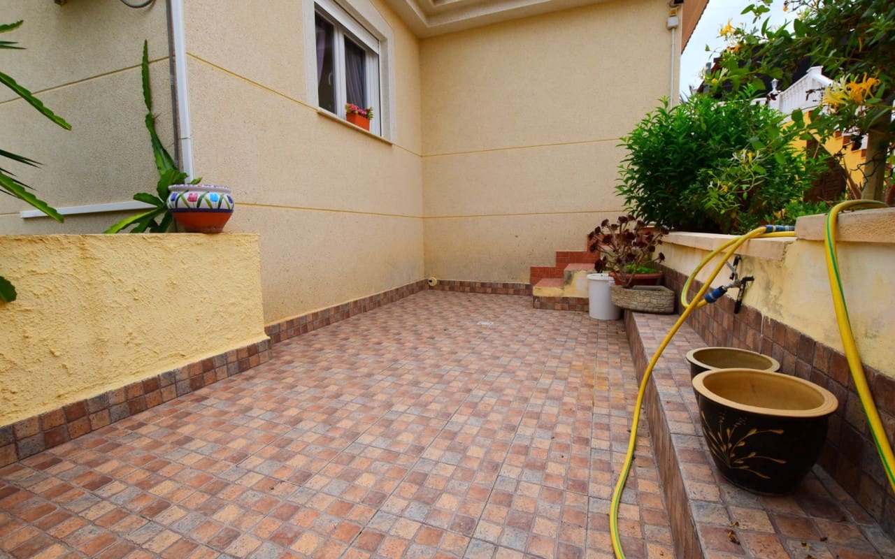 3 sypialnia Willa na sprzedaż w Algorfa z basenem - 599 990 € (Ref: 9876849)