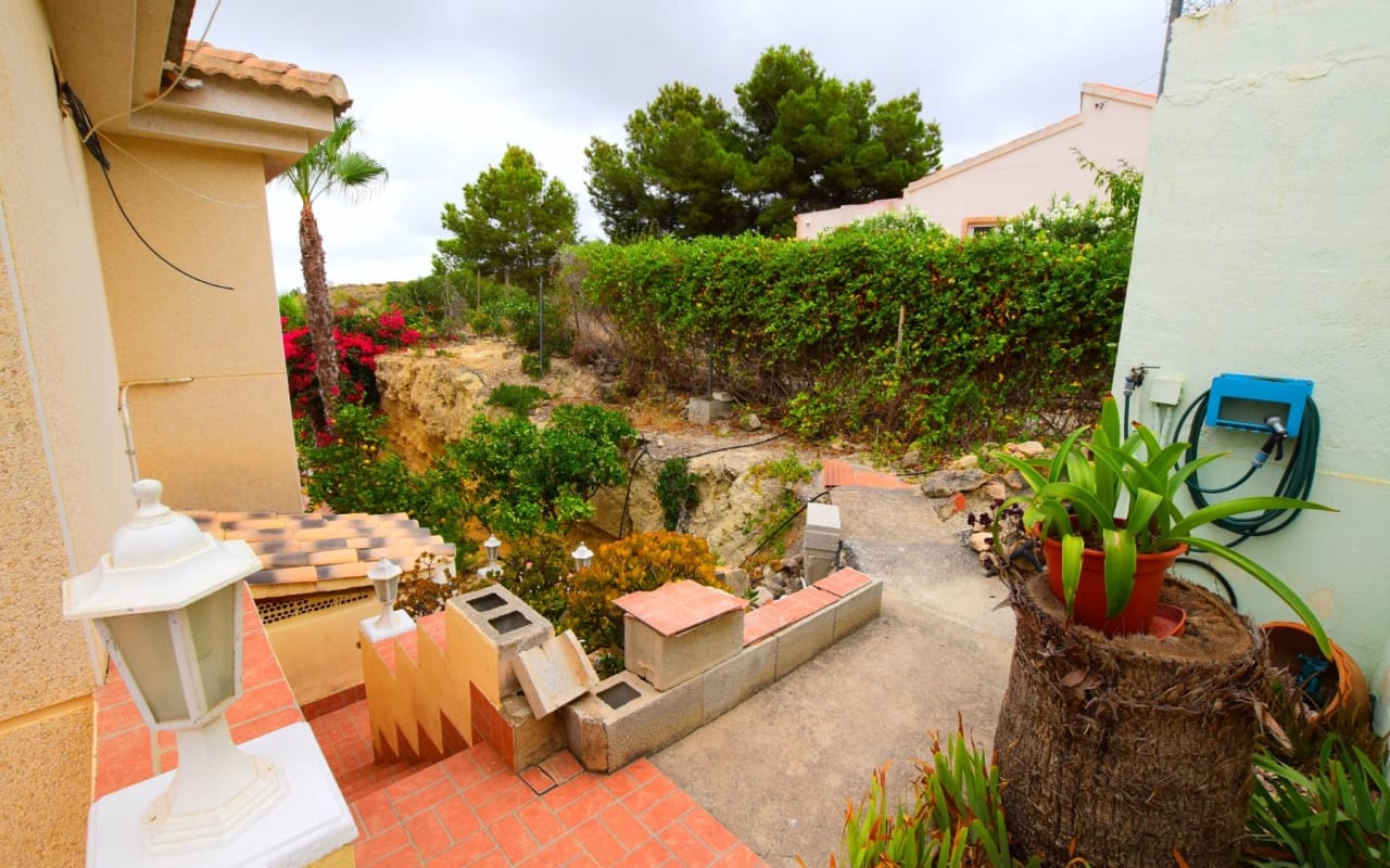 3 sypialnia Willa na sprzedaż w Algorfa z basenem - 599 990 € (Ref: 9876849)