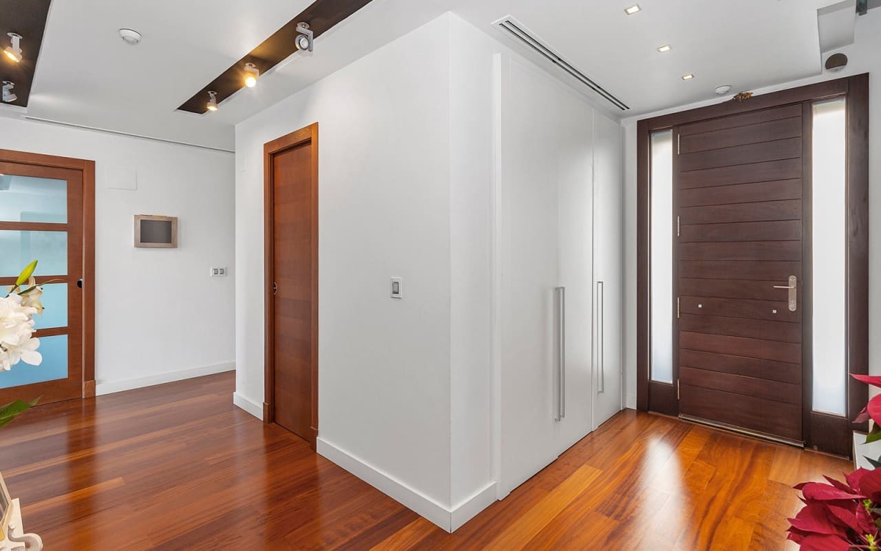 6 slaapkamer Villa te koop in Algorfa met zwembad - € 1.550.000 (Ref: 9876850)