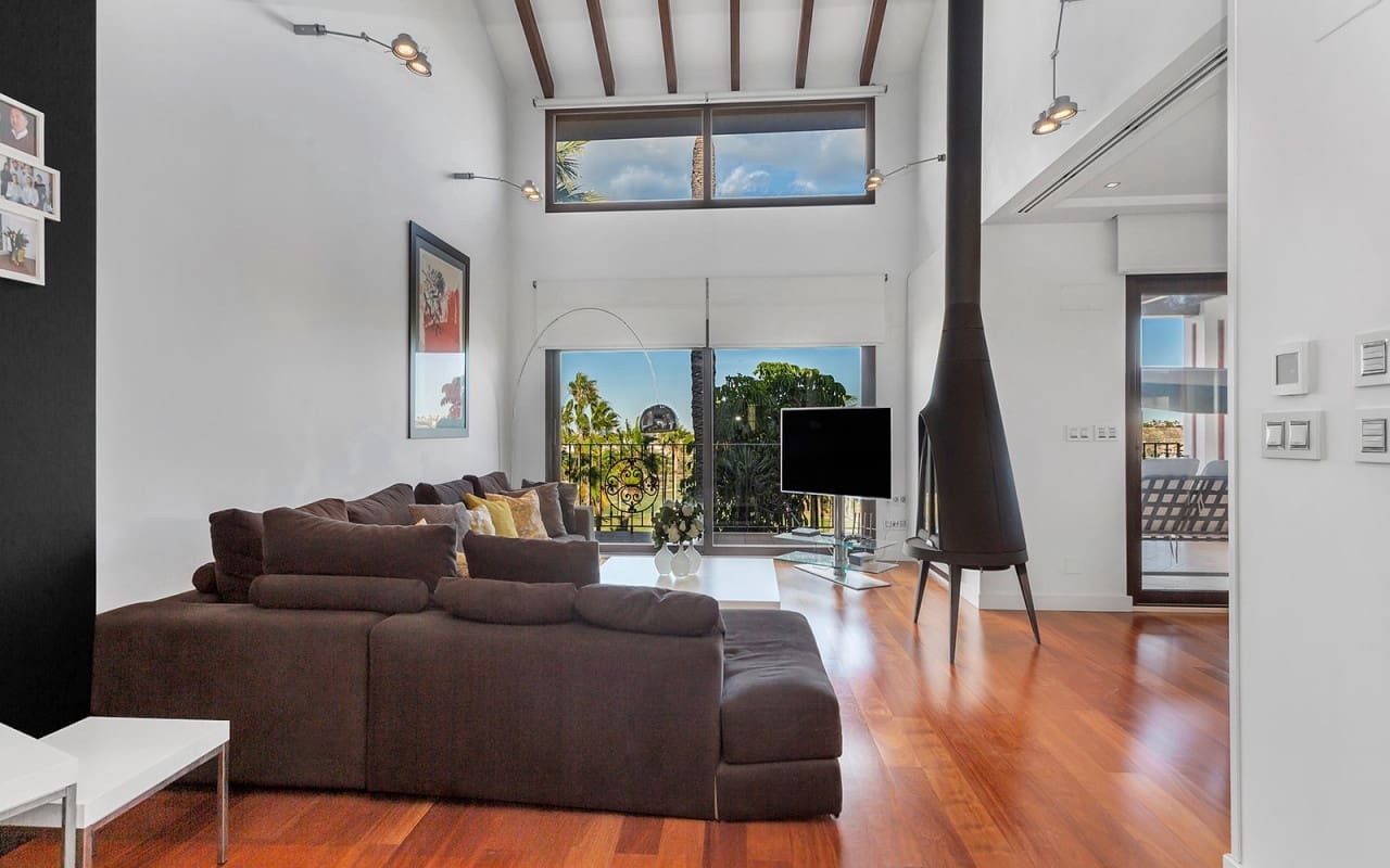 6 slaapkamer Villa te koop in Algorfa met zwembad - € 1.550.000 (Ref: 9876850)
