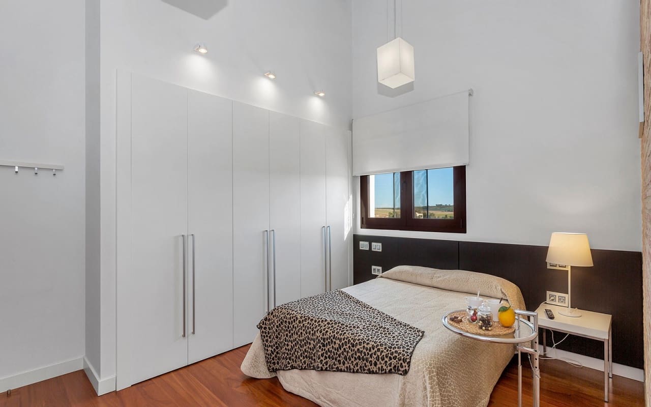 6 slaapkamer Villa te koop in Algorfa met zwembad - € 1.550.000 (Ref: 9876850)