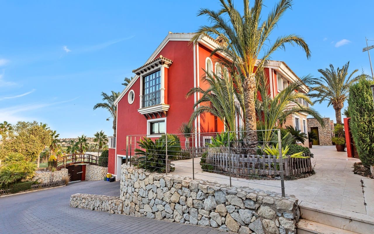 6 slaapkamer Villa te koop in Algorfa met zwembad - € 1.550.000 (Ref: 9876850)