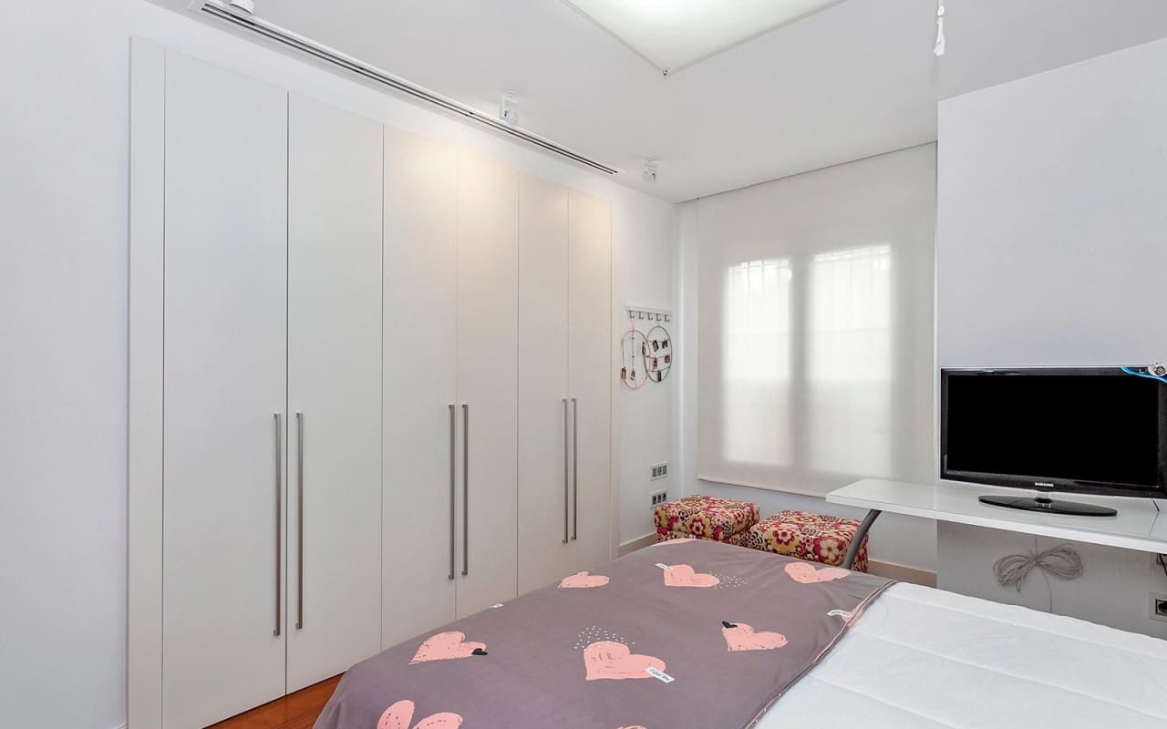 6 slaapkamer Villa te koop in Algorfa met zwembad - € 1.550.000 (Ref: 9876850)