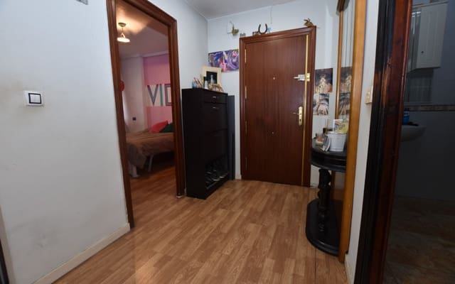 2 chambre Appartement de Plage à vendre à Centro - Muelle Pesquero, Torrevieja - 156 000 € (Ref: 9876854)