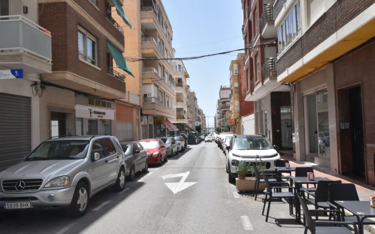 2 chambre Appartement de Plage à vendre à Torrevieja - 156 000 € (Ref: 9876854)