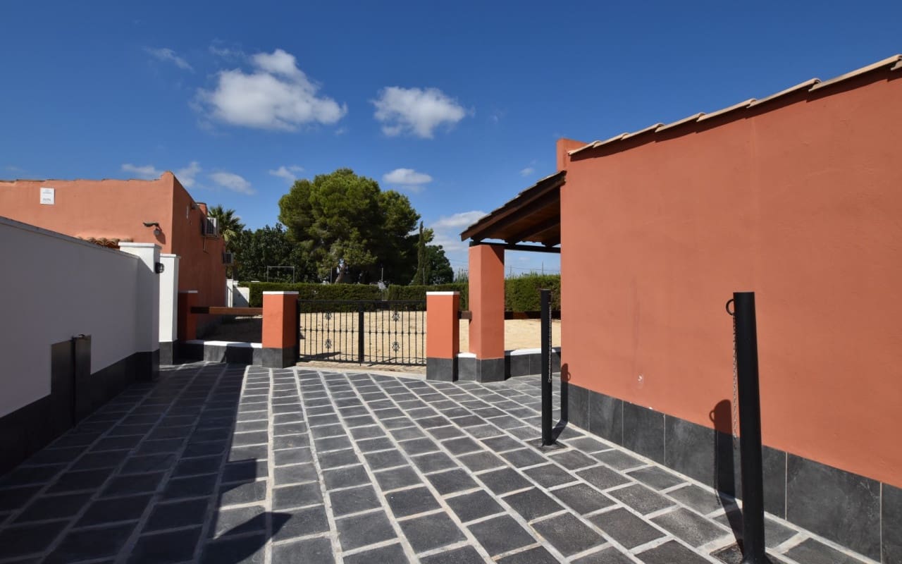 6 soverom Villa til salgs i Heredades med svømmebasseng - € 595 000 (Ref: 9876856)