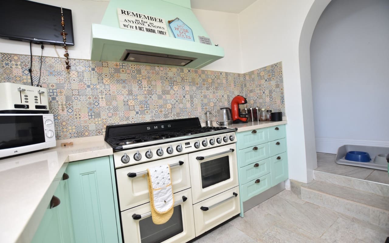6 soverom Villa til salgs i Heredades med svømmebasseng - € 595 000 (Ref: 9876856)