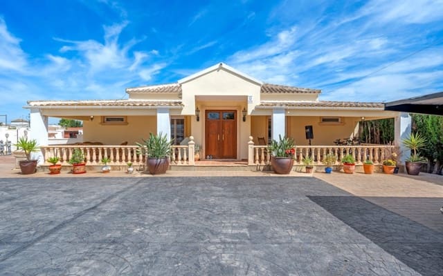 6 soverom Villa til salgs i Heredades, Almoradí med svømmebasseng - € 595 000 (Ref: 9876856)