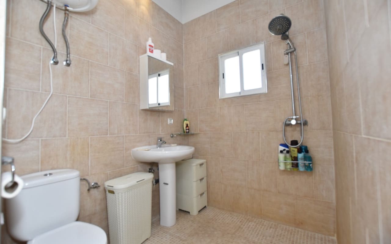 6 soverom Villa til salgs i Heredades med svømmebasseng - € 595 000 (Ref: 9876856)