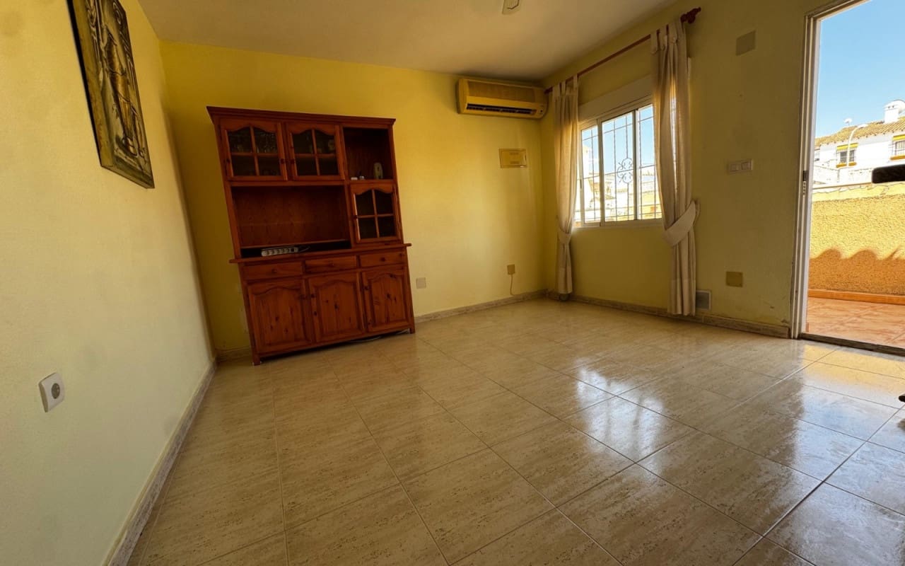 2 quarto Apartamento para venda em Blue Lagoon com piscina - 119 000 € (Ref: 9876858)