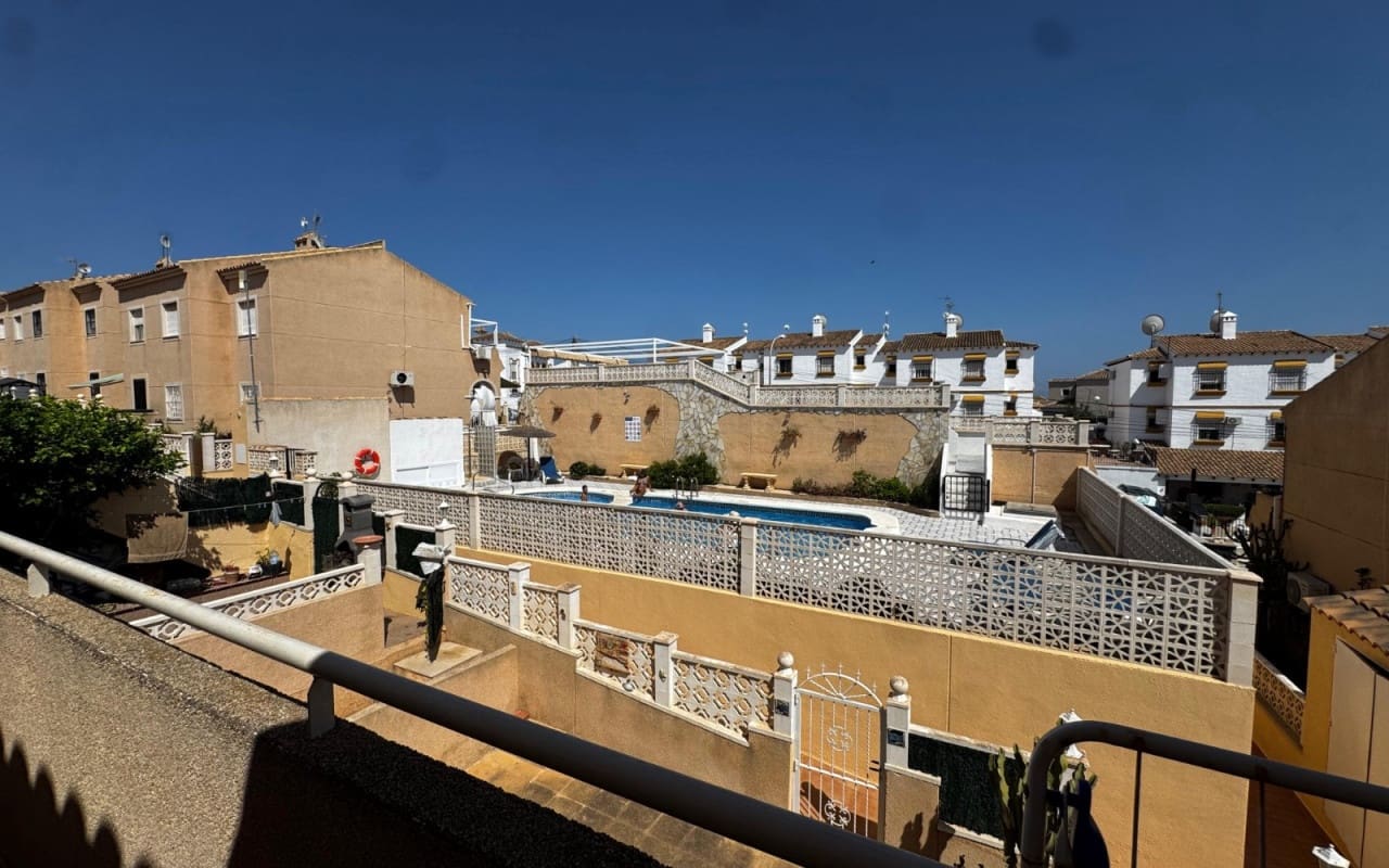2 quarto Apartamento para venda em Blue Lagoon com piscina - 119 000 € (Ref: 9876858)