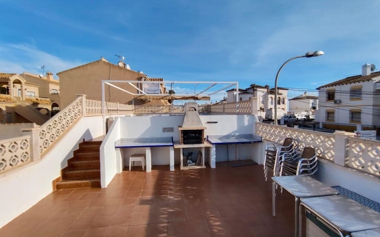 2 quarto Apartamento para venda em Blue Lagoon com piscina - 119 000 € (Ref: 9876858)