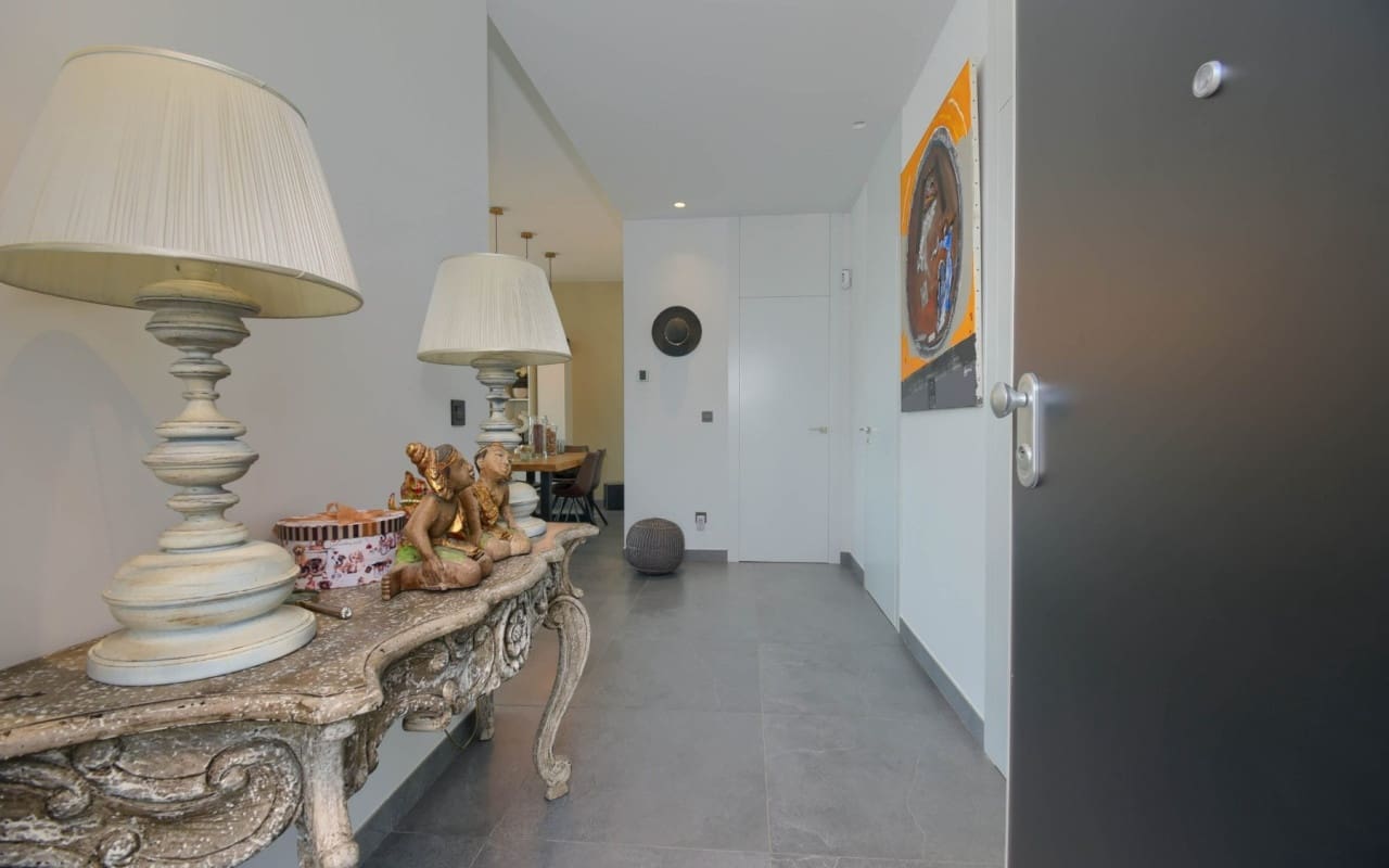 2 soveværelse Villa til salg i Finestrat med swimmingpool - € 654.000 (Ref: 9879696)