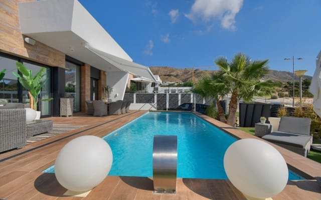 2 soveværelse Villa til salg i Finestrat Pueblo, Finestrat med swimmingpool - € 654.000 (Ref: 9879696)