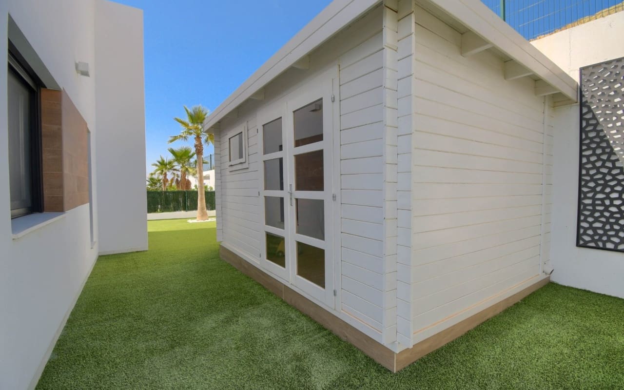 2 soveværelse Villa til salg i Finestrat med swimmingpool - € 654.000 (Ref: 9879696)