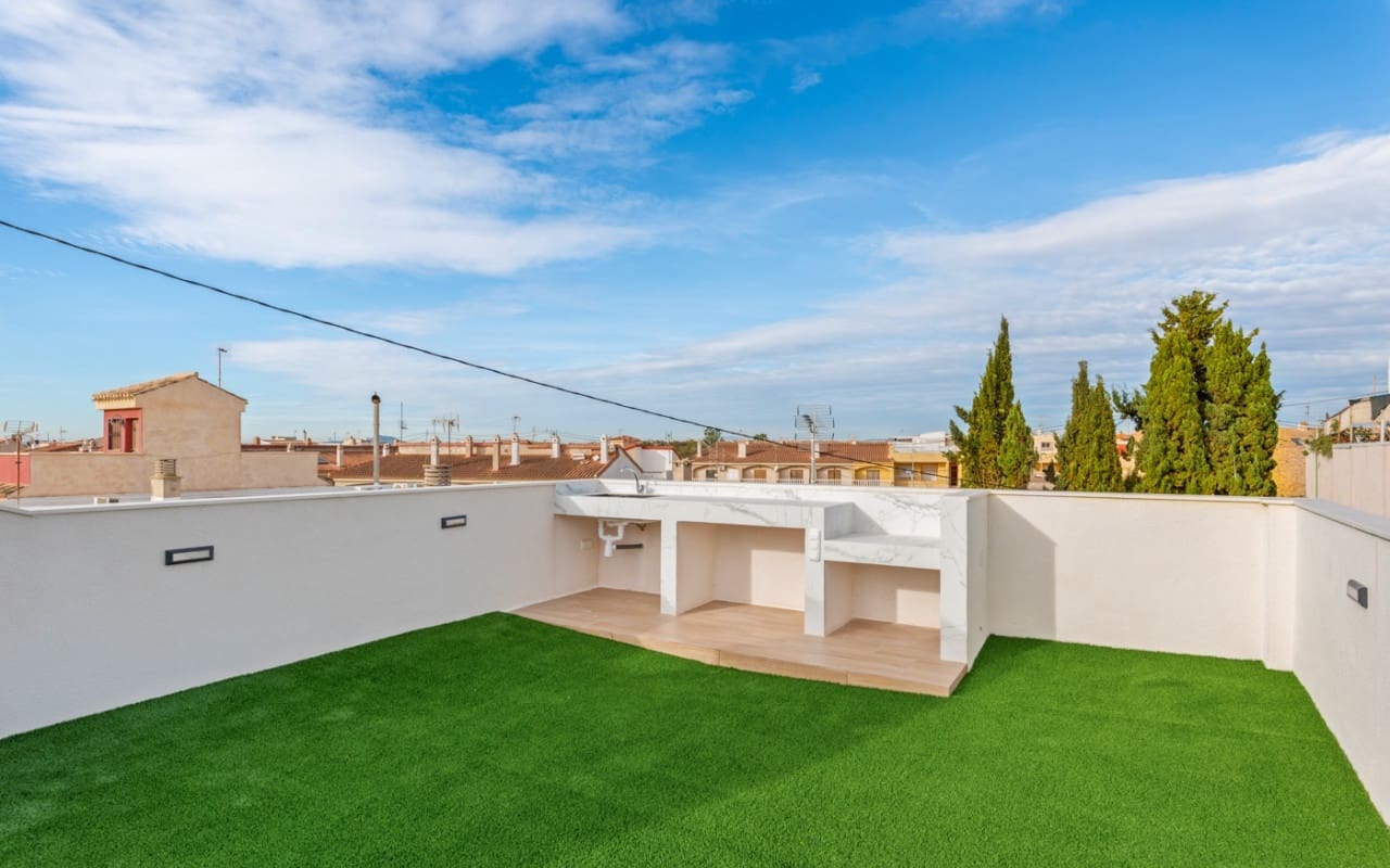 4 chambre Villa/Maison à vendre à Torre de la Horadada avec piscine - 698 000 € (Ref: 9879701)