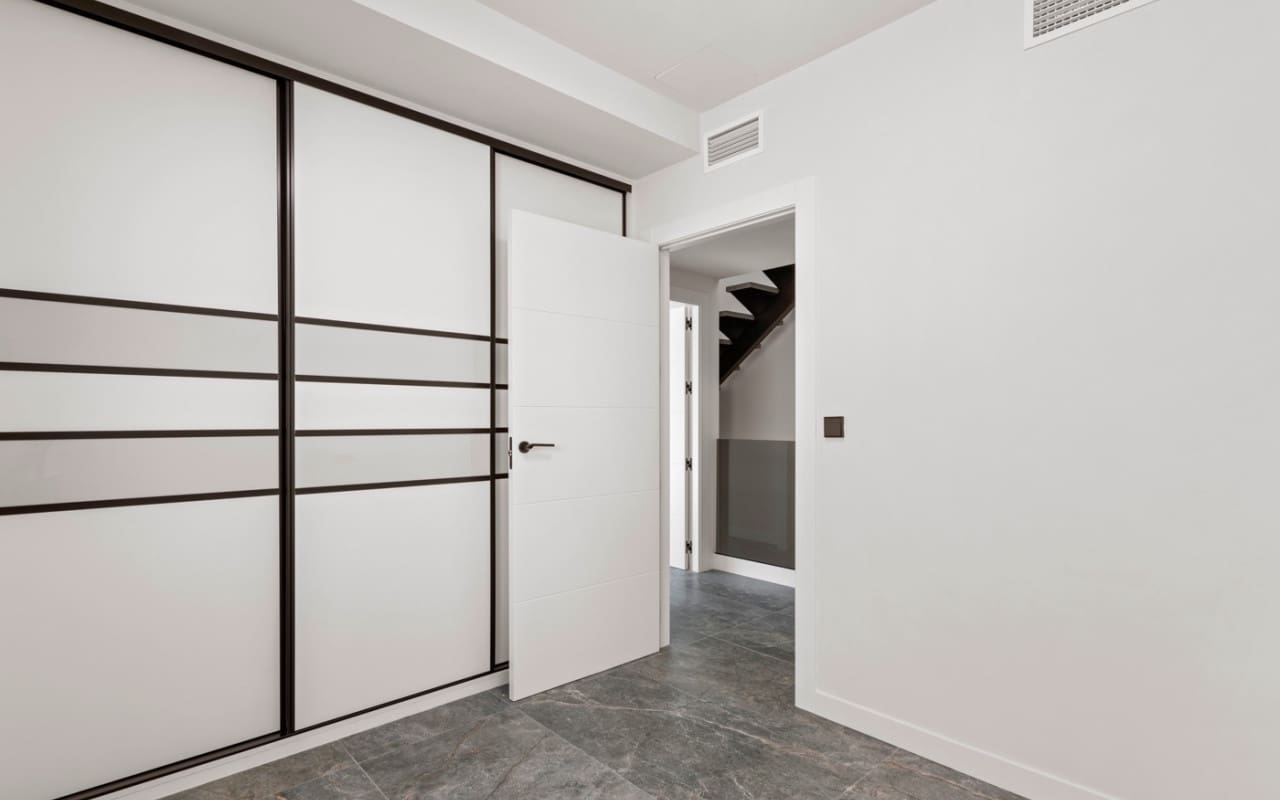 4 chambre Villa/Maison à vendre à Torre de la Horadada avec piscine - 698 000 € (Ref: 9879701)
