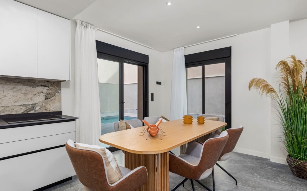 4 chambre Villa/Maison à vendre à Torre de la Horadada avec piscine - 698 000 € (Ref: 9879701)