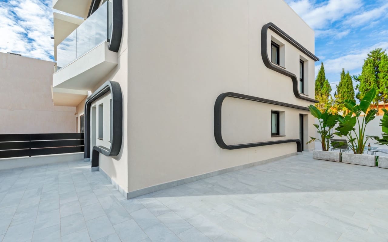 4 chambre Villa/Maison à vendre à Torre de la Horadada avec piscine - 698 000 € (Ref: 9879701)