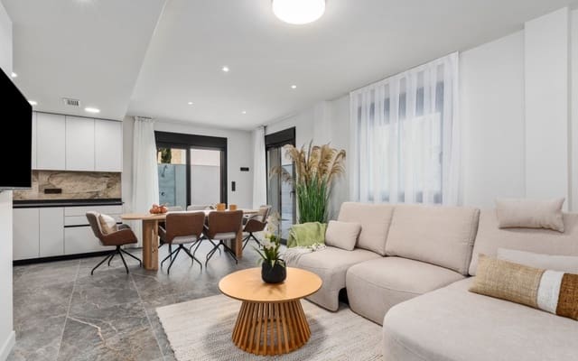 4 chambre Villa/Maison à vendre à Torre de la Horadada, Pilar de la Horadada avec piscine - 698 000 € (Ref: 9879701)