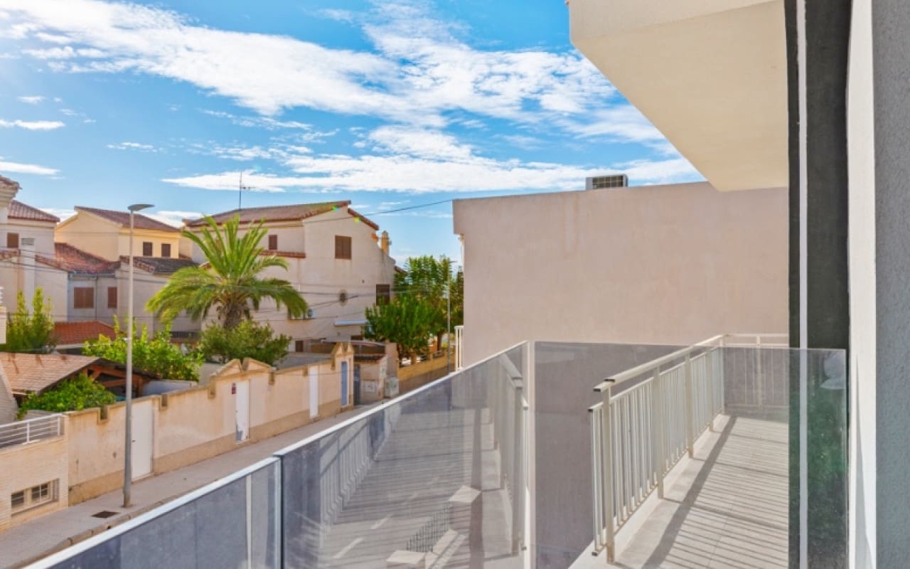 4 chambre Villa/Maison à vendre à Torre de la Horadada avec piscine - 698 000 € (Ref: 9879701)