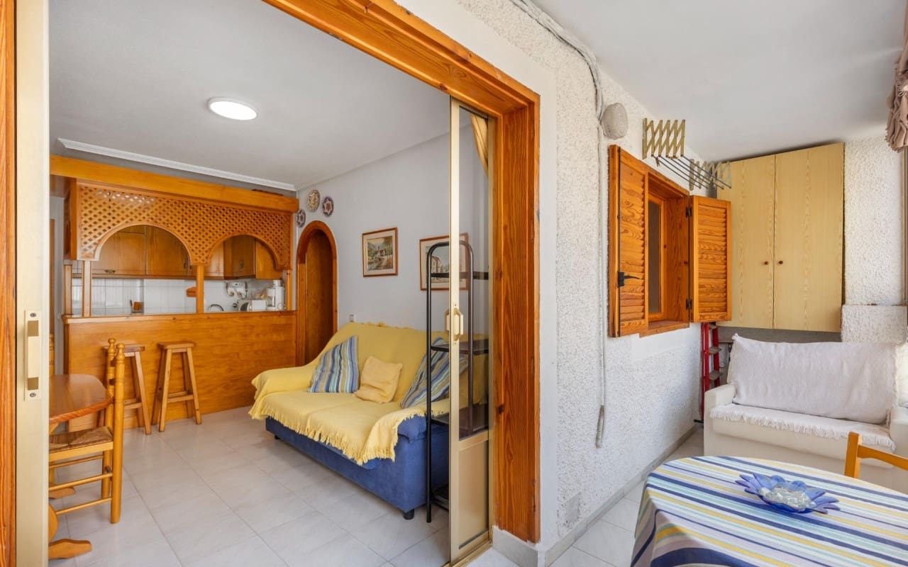 1 Zimmer Apartment zu verkaufen in La Mata mit Pool - 182.000 € (Ref: 9879702)