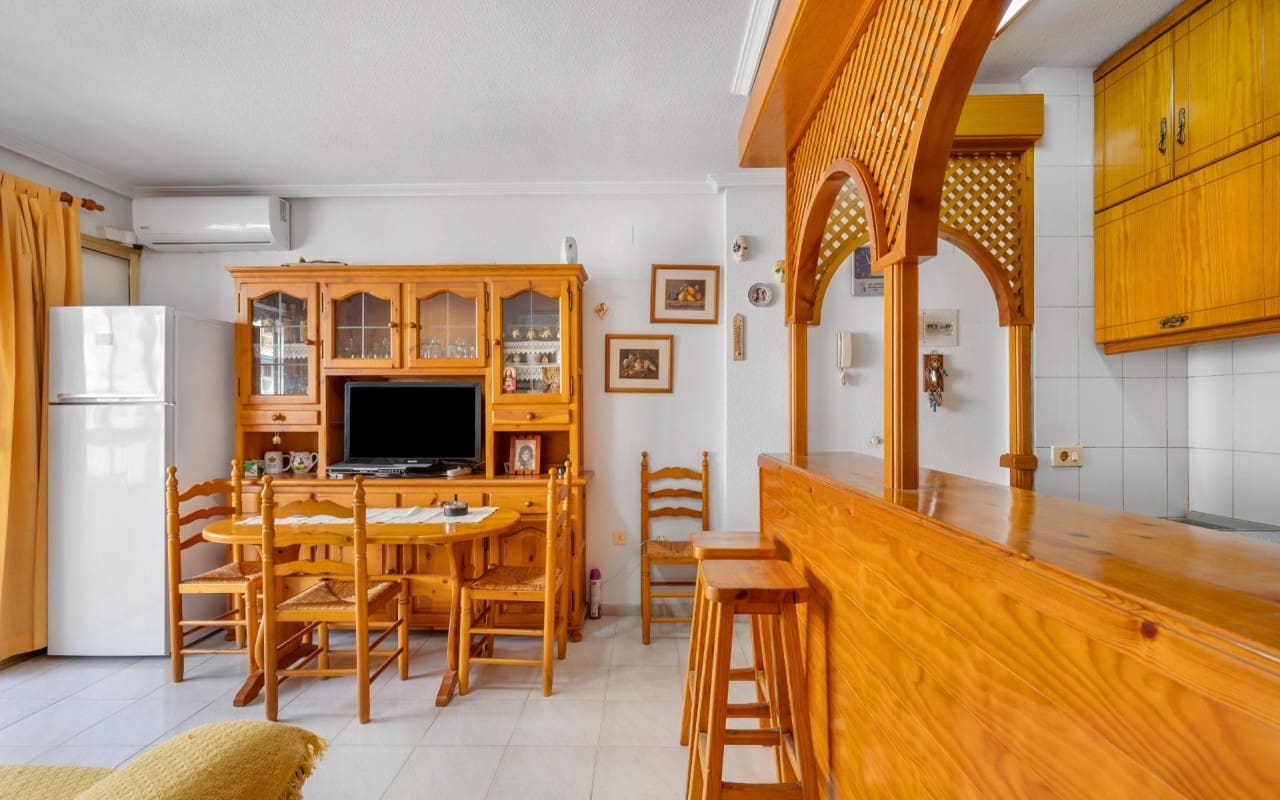 1 Zimmer Apartment zu verkaufen in La Mata mit Pool - 182.000 € (Ref: 9879702)