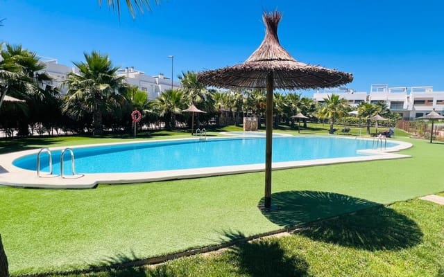 2 soveværelse Lejlighed til salg i Vistabella, Orihuela med swimmingpool - € 249.000 (Ref: 9879703)