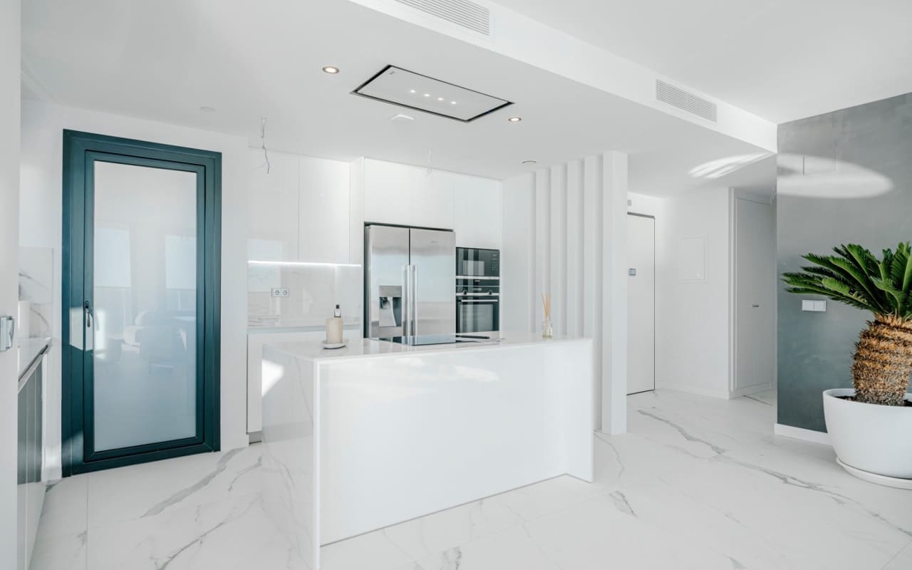 3 chambre Appartement de Plage à vendre à Benidorm avec piscine - 1 550 000 € (Ref: 9879704)