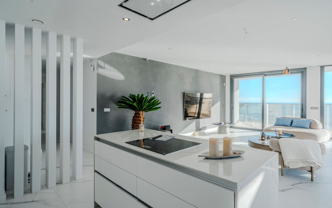 3 chambre Appartement de Plage à vendre à Benidorm avec piscine - 1 550 000 € (Ref: 9879704)