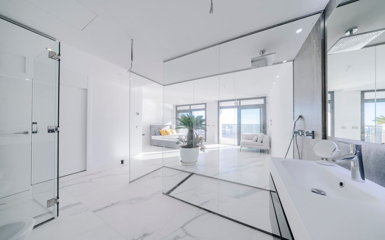 3 chambre Appartement de Plage à vendre à Benidorm avec piscine - 1 550 000 € (Ref: 9879704)