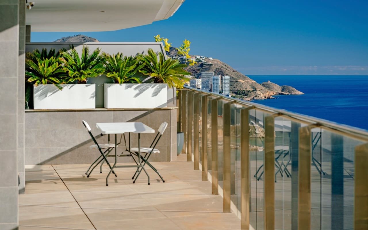 3 chambre Appartement de Plage à vendre à Benidorm avec piscine - 1 550 000 € (Ref: 9879704)