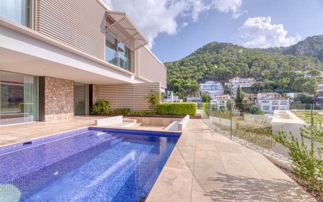 3 soverom Villa til salgs i Puerto de Andratx, Andratx med svømmebasseng - € 3 750 000 (Ref: 9880204)