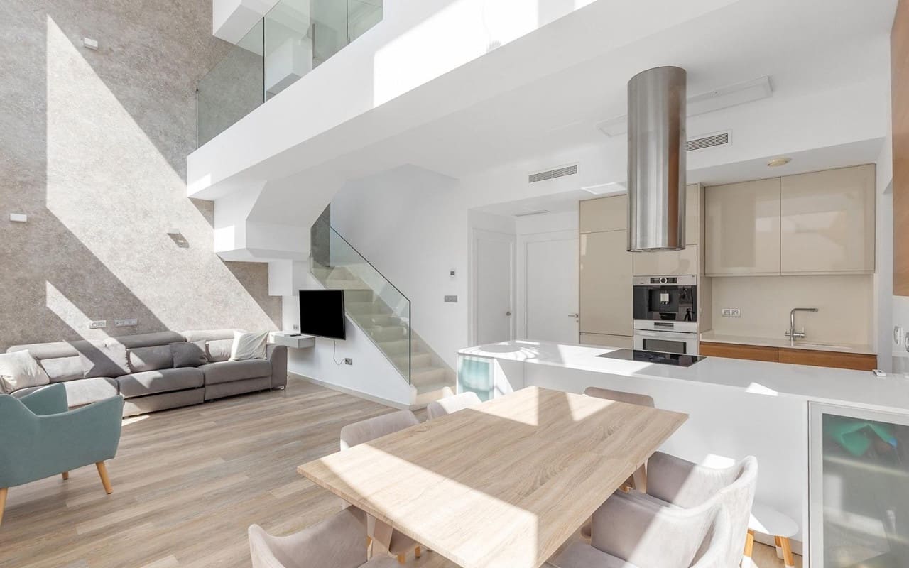 3 camera da letto Villa in vendita in Pueblo Bravo con piscina - 470.000 € (Rif: 9880205)
