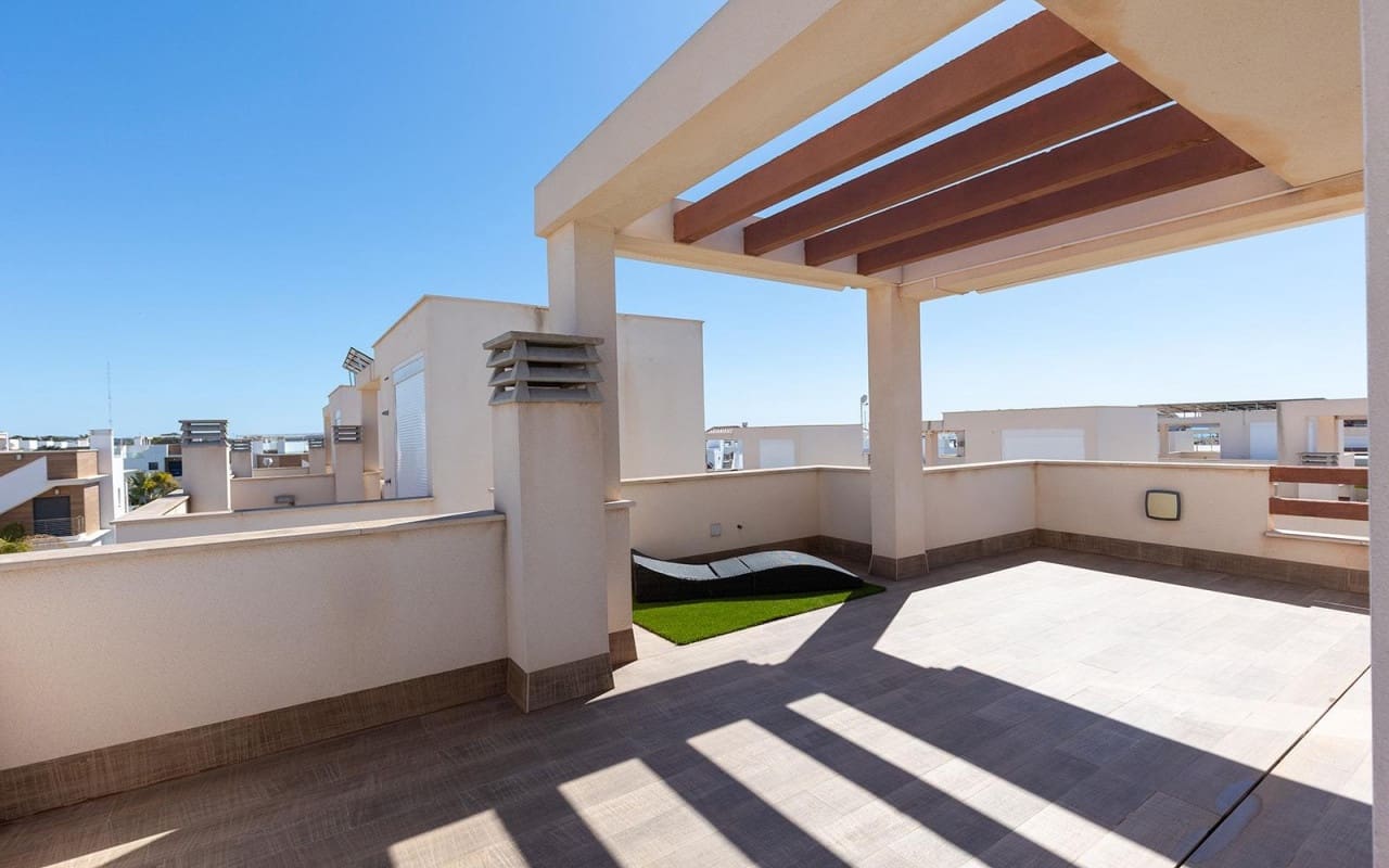 3 camera da letto Villa in vendita in Pueblo Bravo con piscina - 470.000 € (Rif: 9880205)