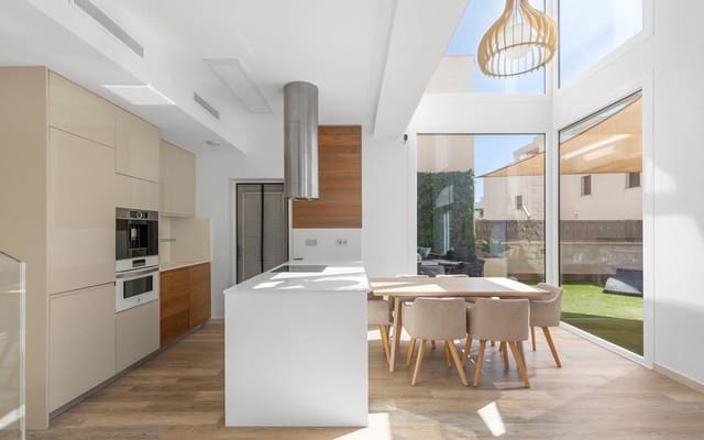 3 camera da letto Villa in vendita in Pueblo Bravo, Rojales con piscina - 470.000 € (Rif: 9880205)