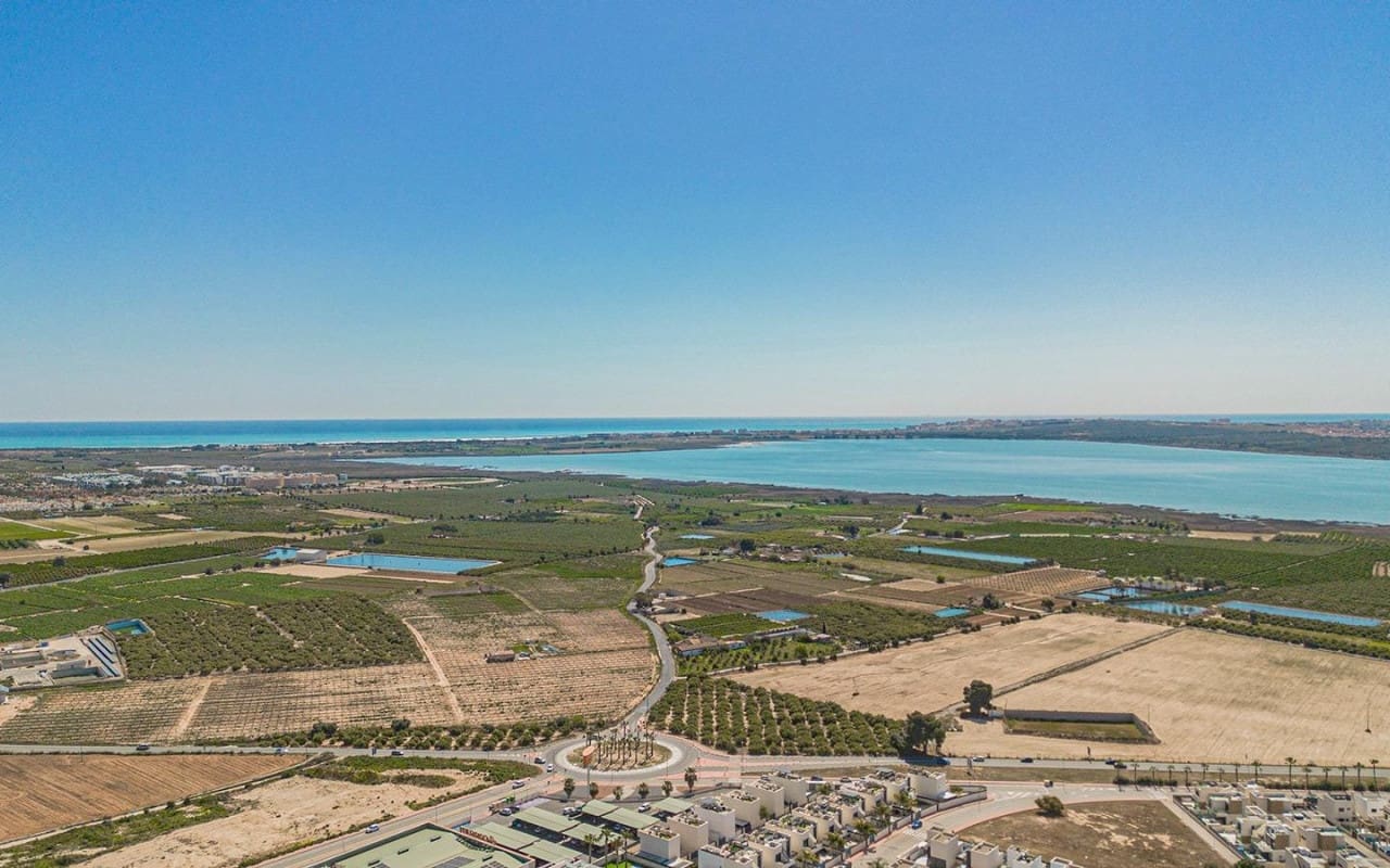3 camera da letto Villa in vendita in Pueblo Bravo con piscina - 470.000 € (Rif: 9880205)