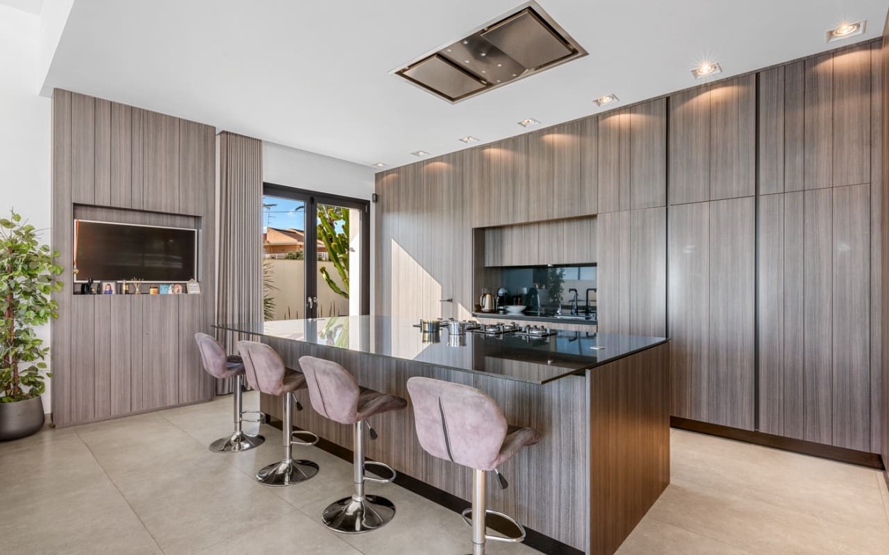 6 camera da letto Villa in vendita in Cabo Roig con piscina - 4.750.000 € (Rif: 9880206)