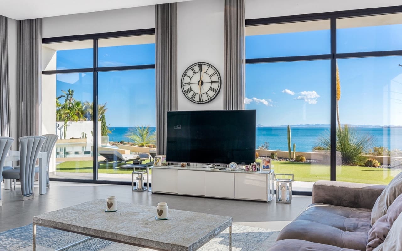 6 camera da letto Villa in vendita in Cabo Roig con piscina - 4.750.000 € (Rif: 9880206)