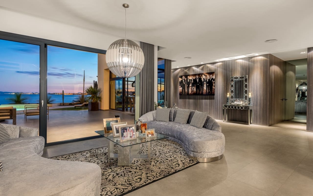 6 camera da letto Villa in vendita in Cabo Roig con piscina - 4.750.000 € (Rif: 9880206)