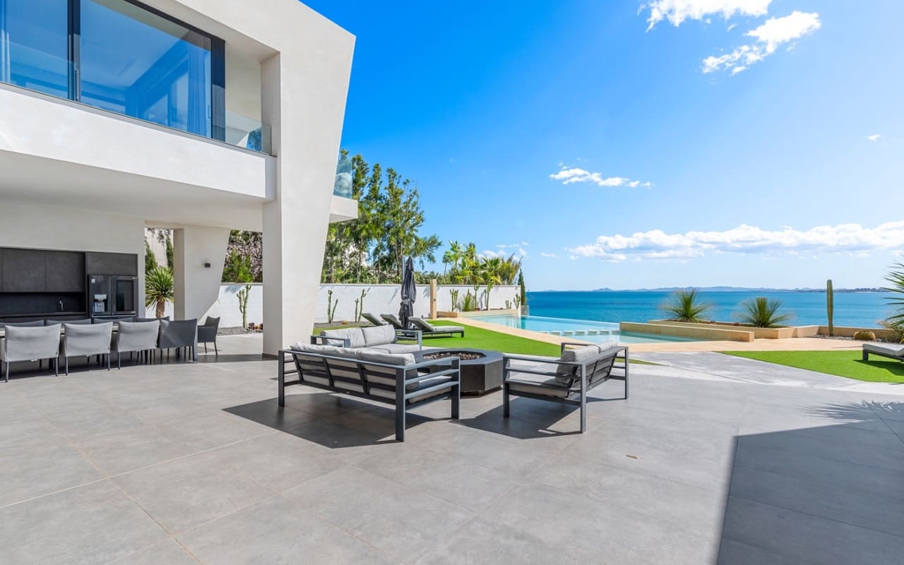 6 camera da letto Villa in vendita in Cabo Roig con piscina - 4.750.000 € (Rif: 9880206)